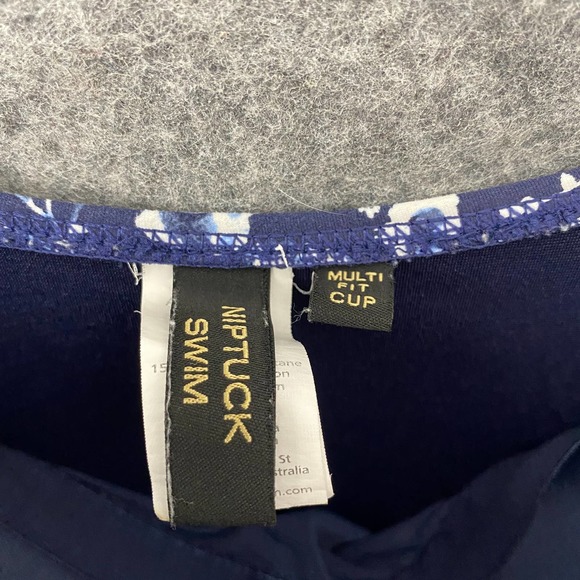 Niptuck Swim One Piece 8 Navy Blue Floral Ruched - Picture 8 of 10